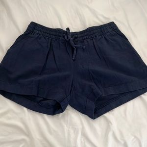Old Navy linen shorts in navy